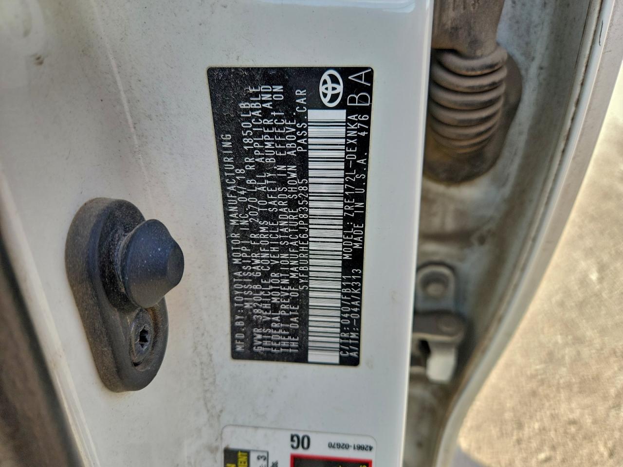 2018 TOYOTA COROLLA L photo 12