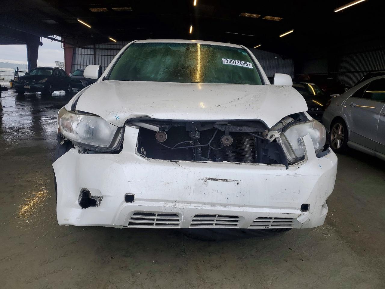 2010 TOYOTA HIGHLANDER SE photo 5