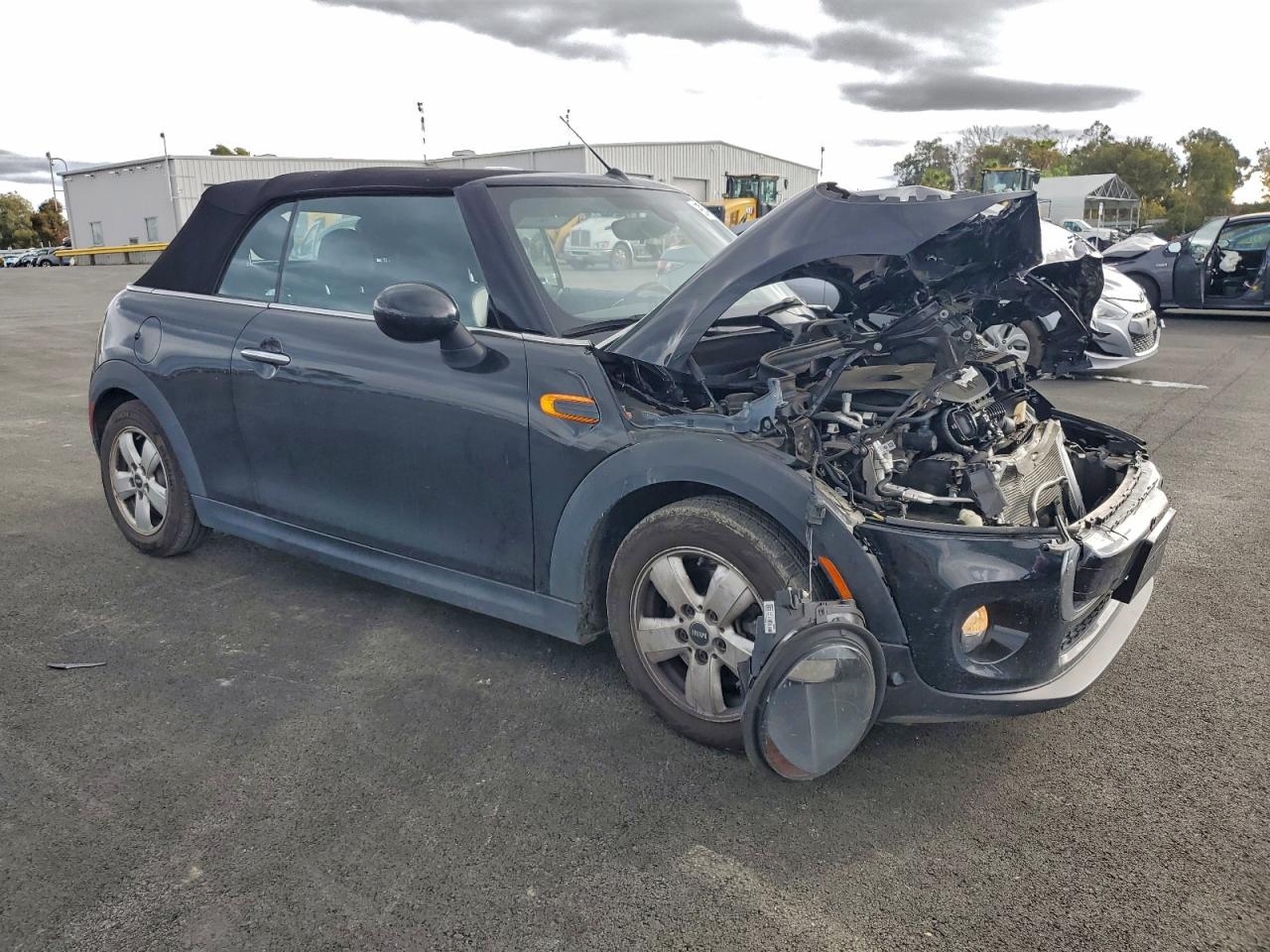 2019 MINI COOPER photo 4