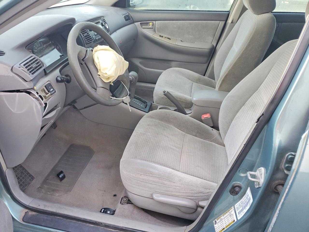 2006 TOYOTA COROLLA CE photo 7