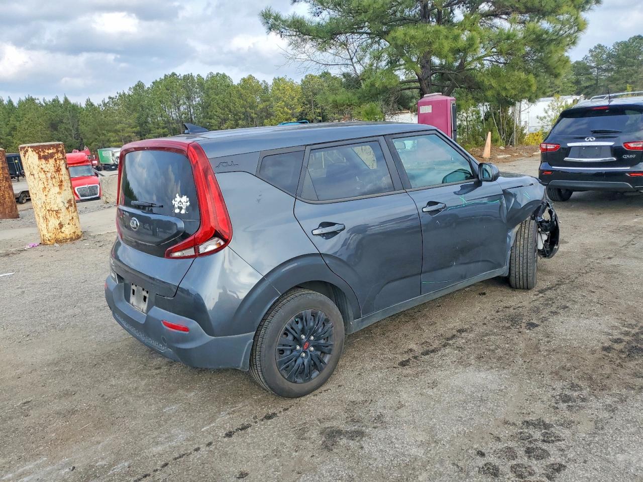 2020 KIA SOUL LX photo 3