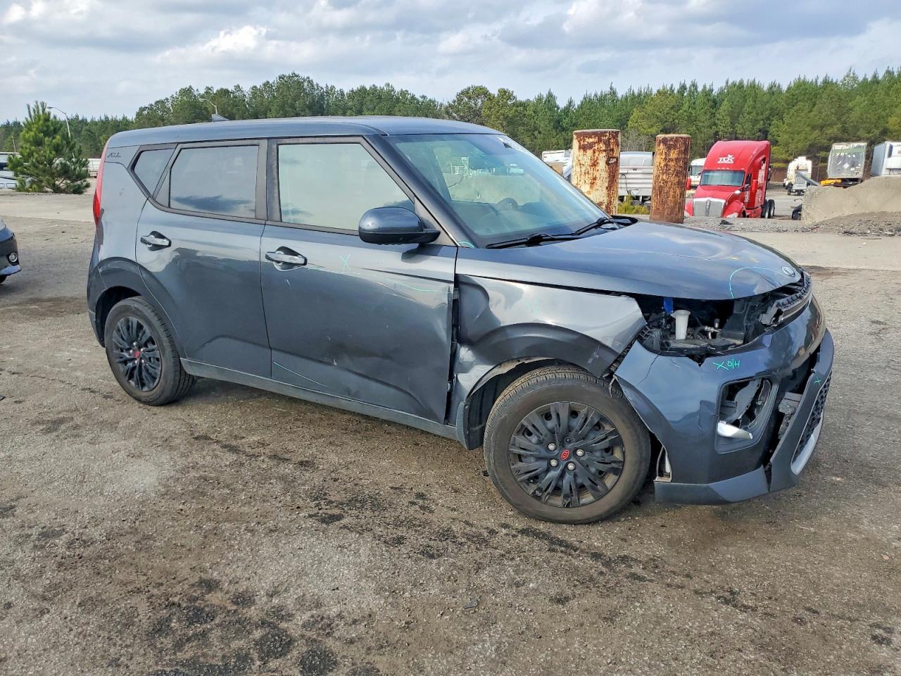 2020 KIA SOUL LX photo 4