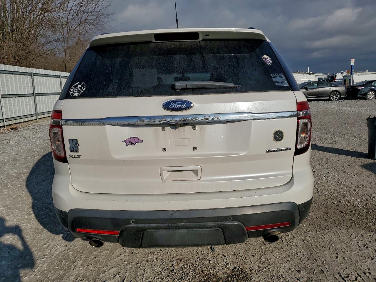 2015 FORD EXPLORER XLT photo 6