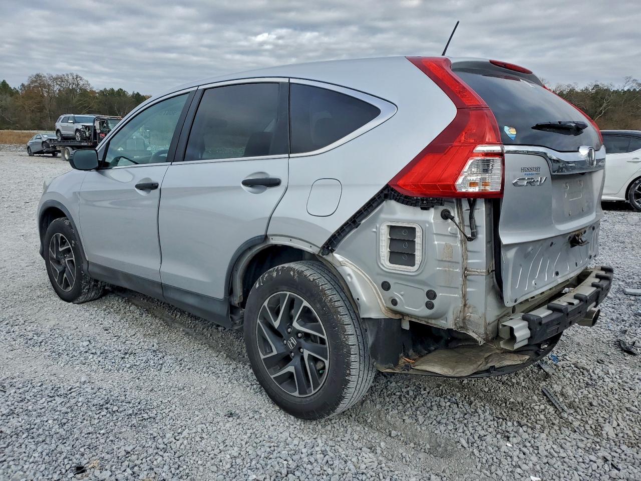 2016 HONDA CR-V SE photo 2