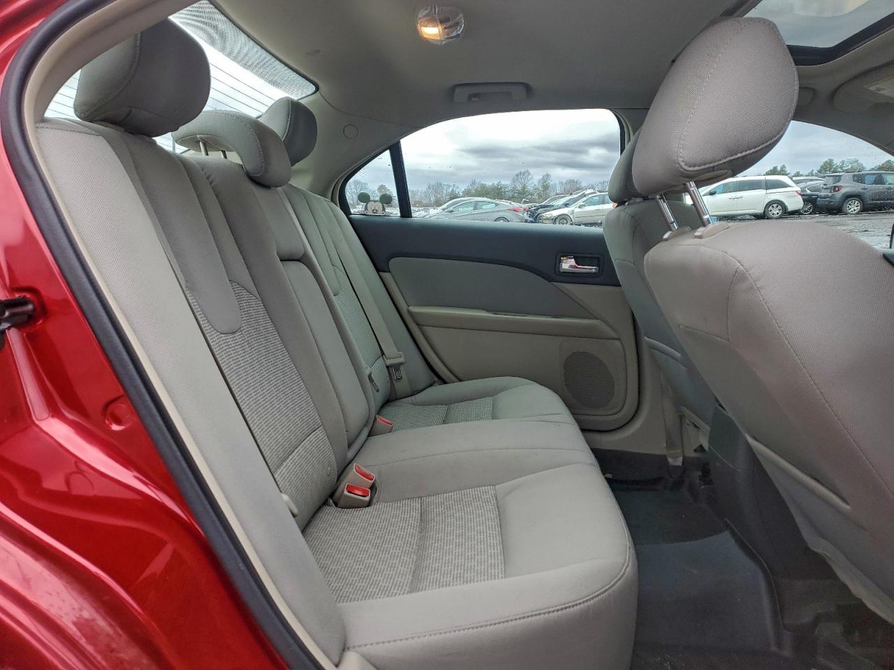 2012 FORD FUSION SE photo 10