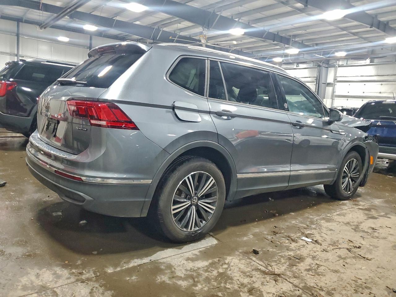 2024 VOLKSWAGEN TIGUAN WOLFSBURG photo 5