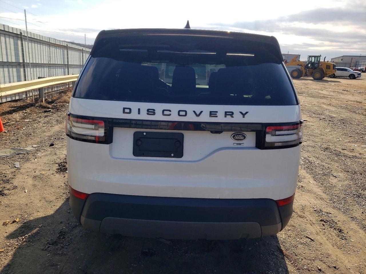 2019 LAND ROVER DISCOVERY SE photo 6