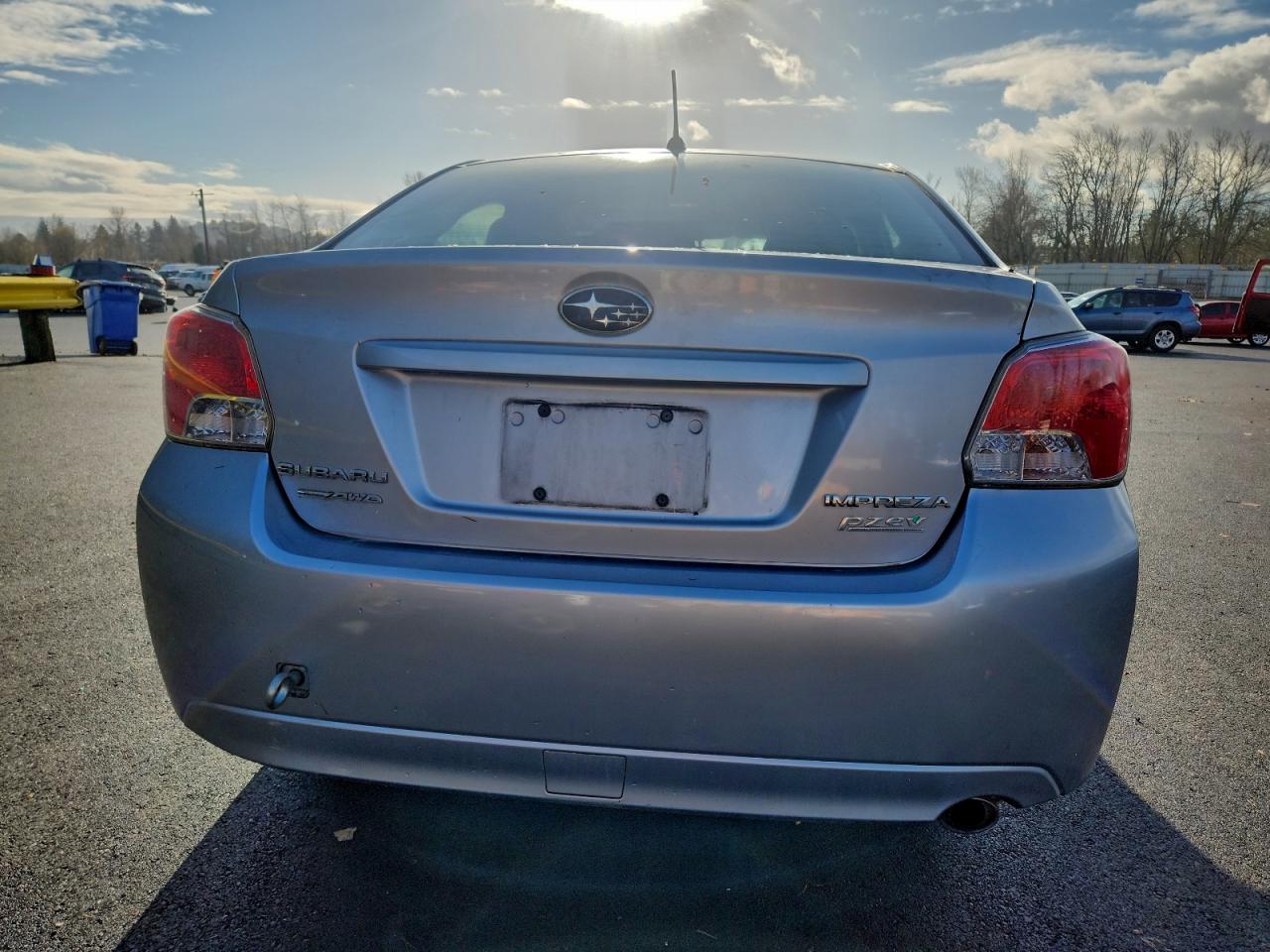 2012 SUBARU IMPREZA PREMIUM photo 11