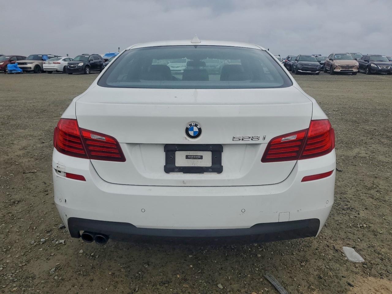 2016 BMW 528 I photo 6