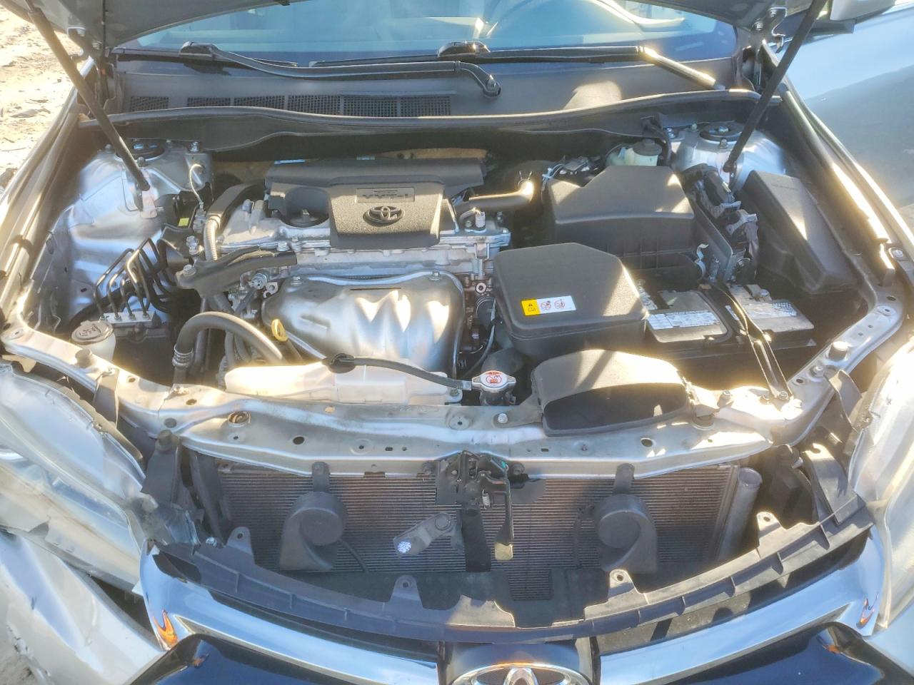 2017 TOYOTA CAMRY LE photo 11