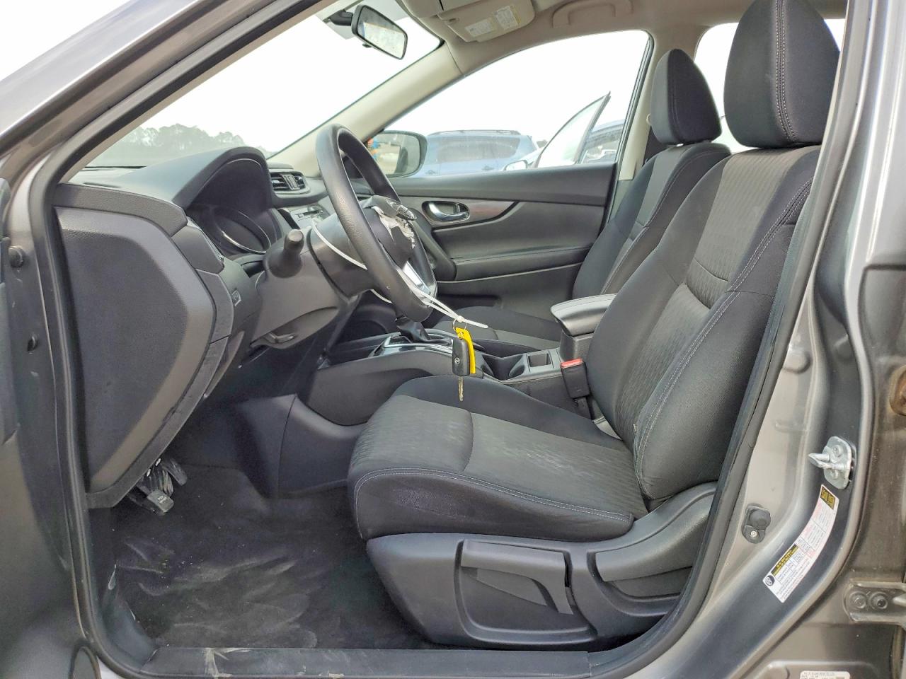 2017 NISSAN ROGUE S photo 7