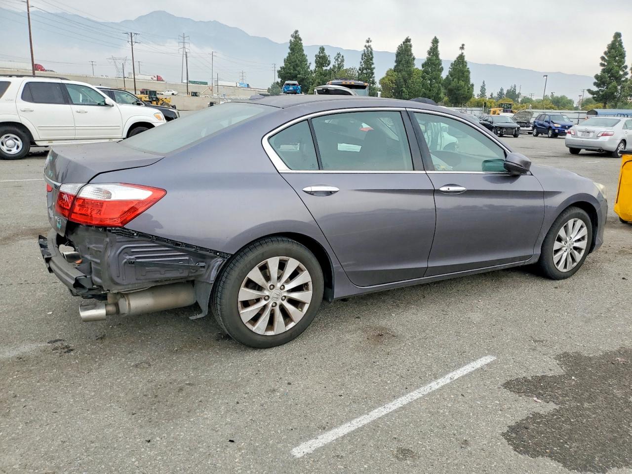 2015 HONDA ACCORD EXL photo 3