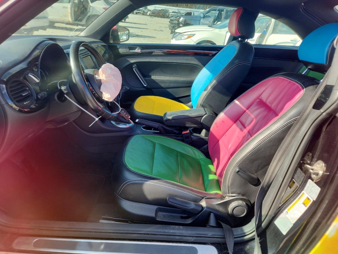 2016 VOLKSWAGEN BEETLE 1.8T photo 7