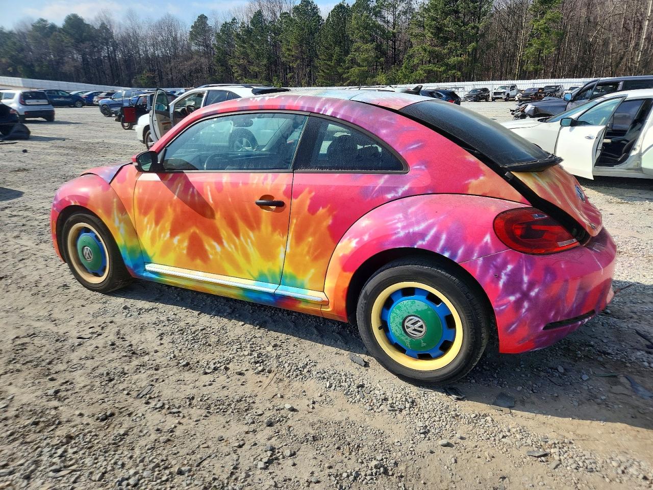 2016 VOLKSWAGEN BEETLE 1.8T photo 2