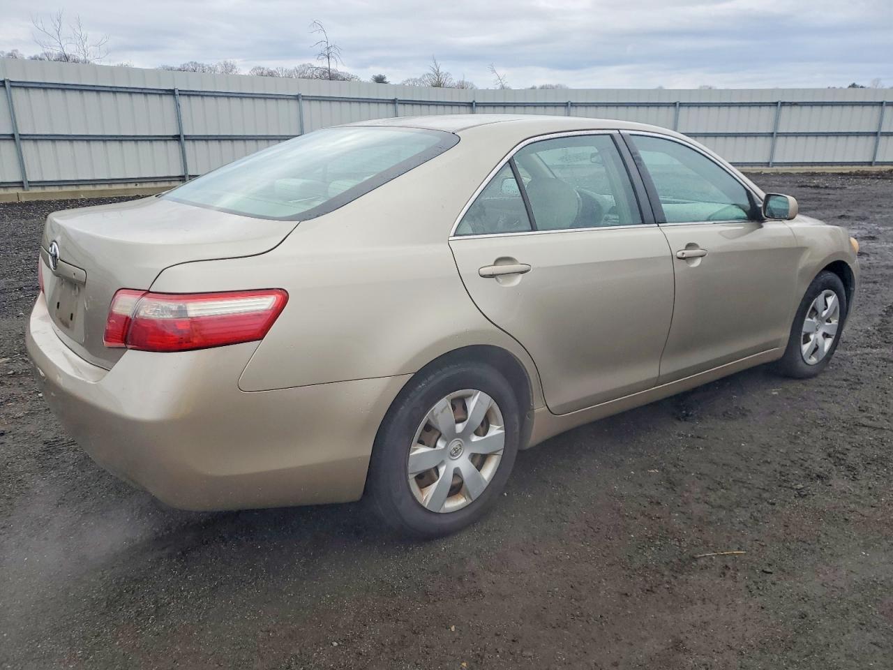 2008 TOYOTA CAMRY CE photo 3