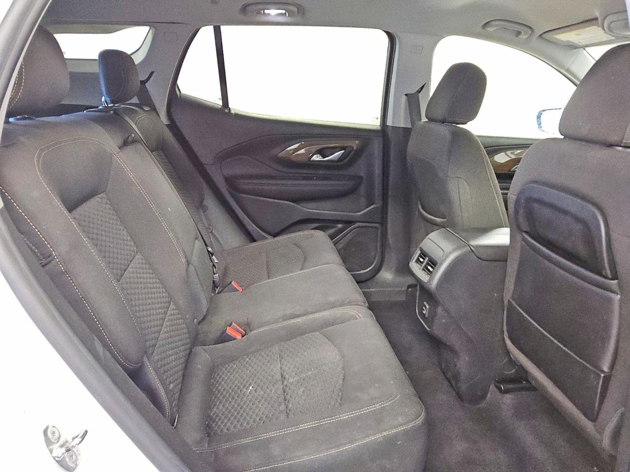 2020 GMC TERRAIN SLE photo 11