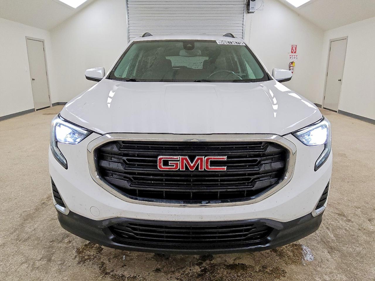 2020 GMC TERRAIN SLE photo 5