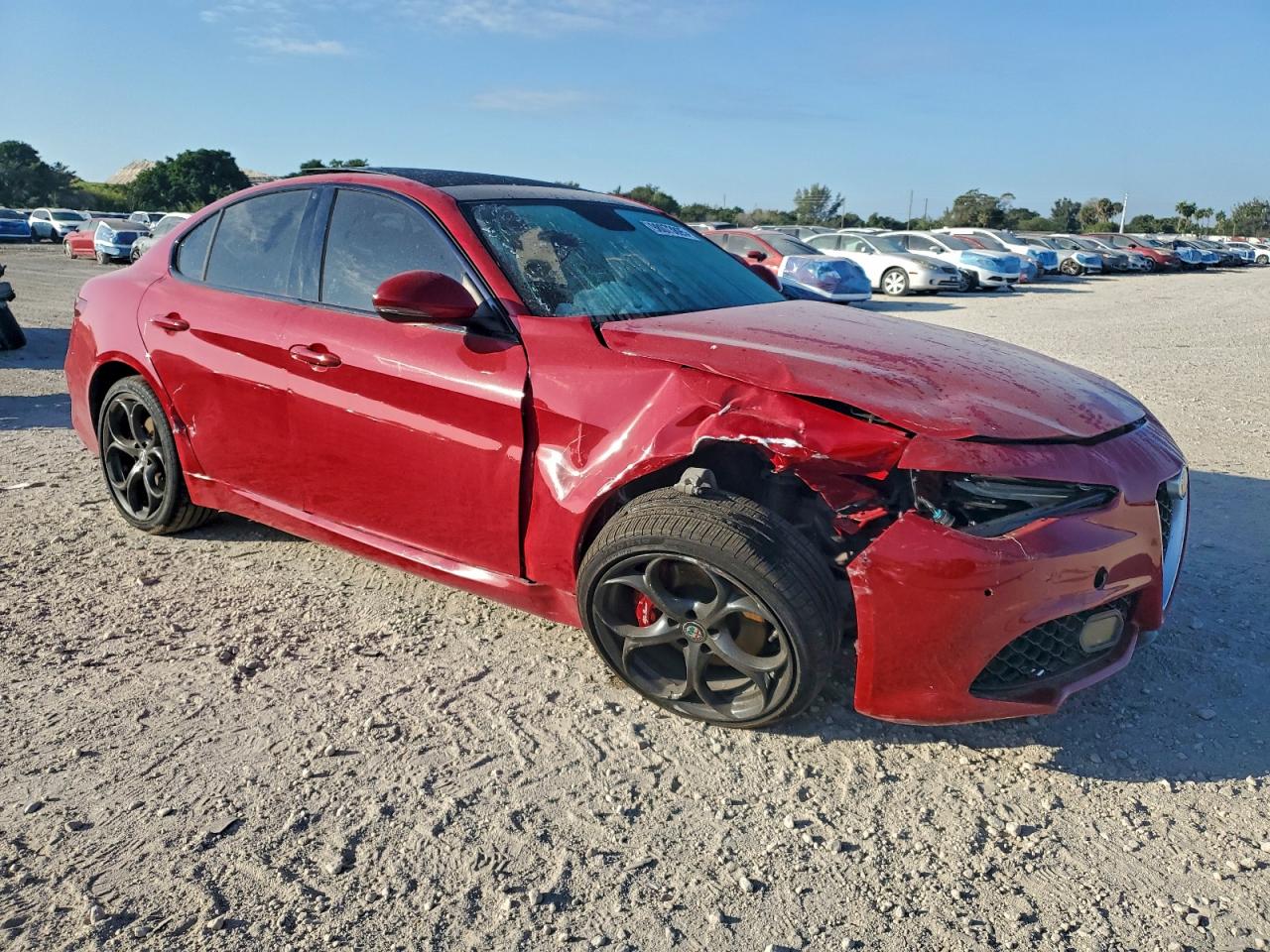 2018 ALFA ROMEO GIULIA TI Q4 photo 4