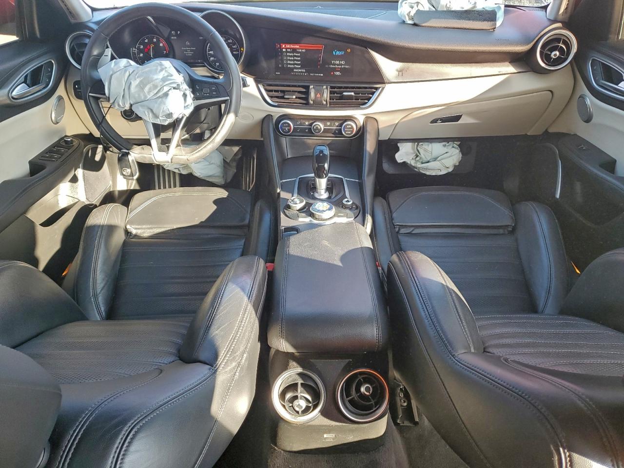 2018 ALFA ROMEO GIULIA TI Q4 photo 8