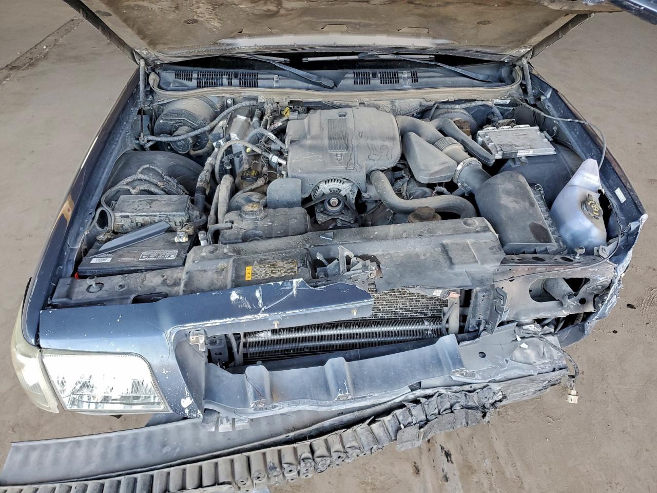 2009 MERCURY GRAND MARQUIS LS photo 11