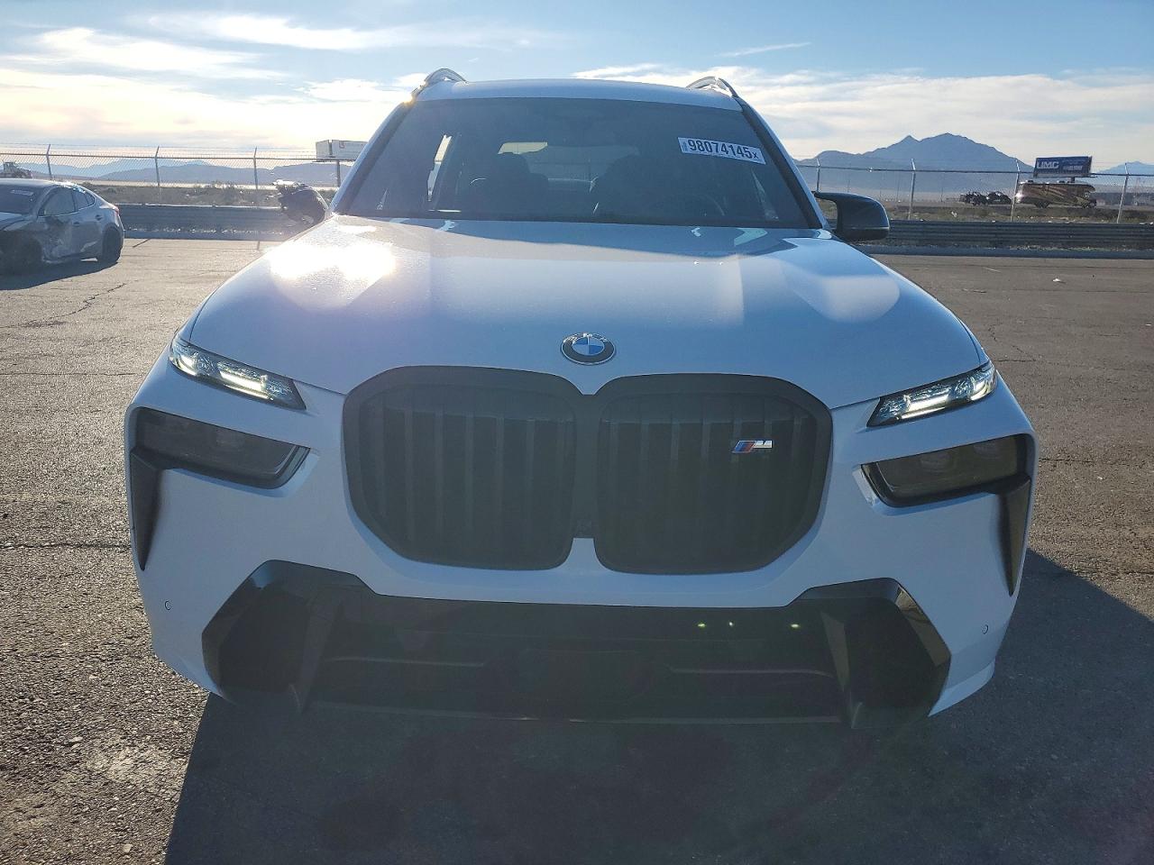 2024 BMW X7 M60I photo 5