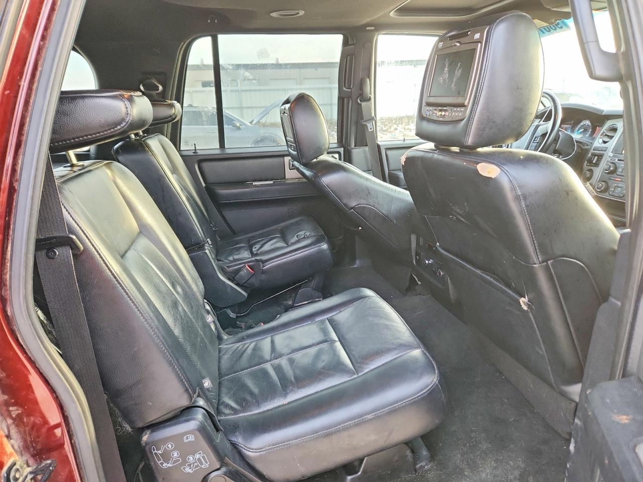 2017 FORD EXPEDITION EL XLT photo 11