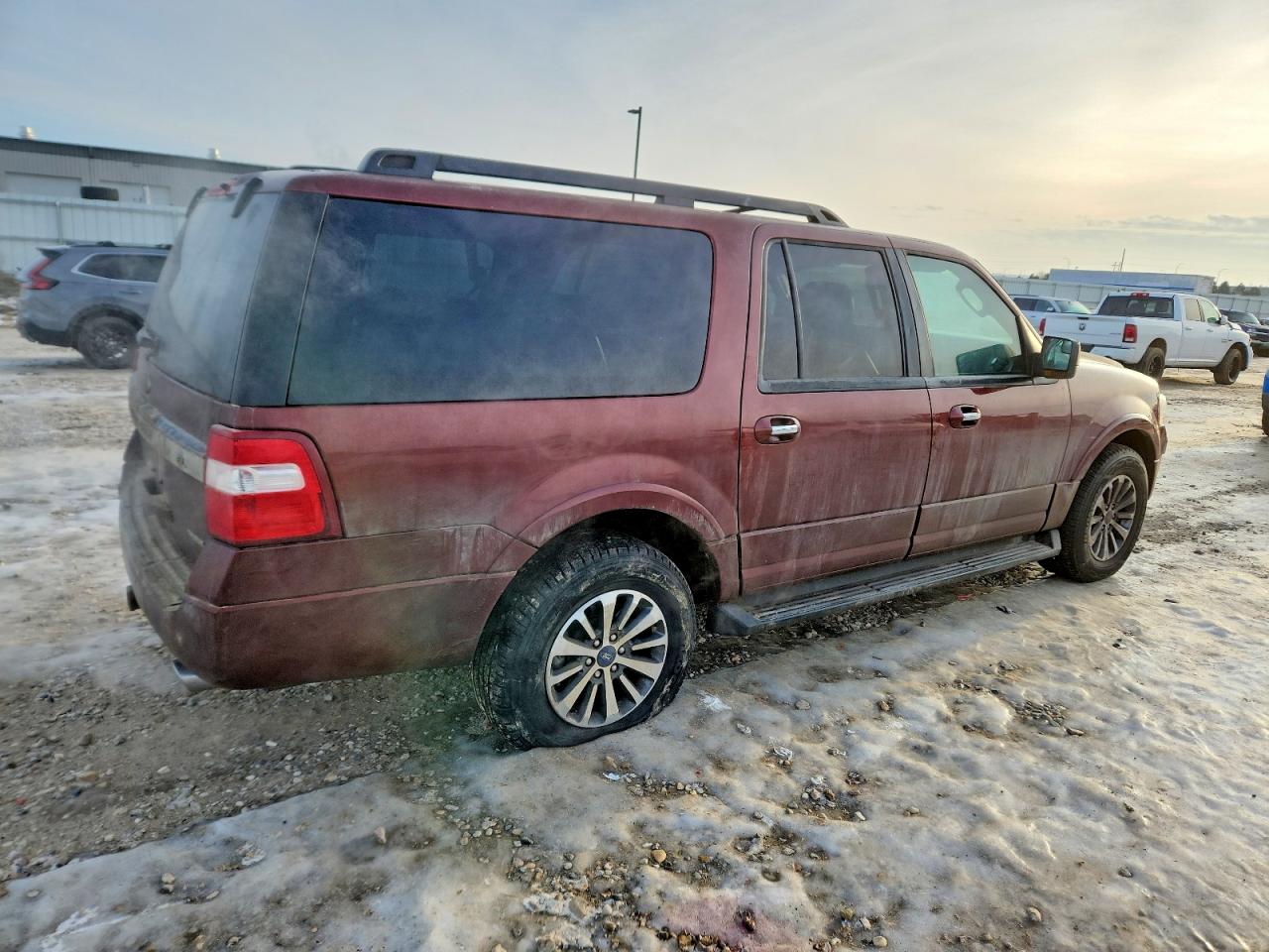 2017 FORD EXPEDITION EL XLT photo 3