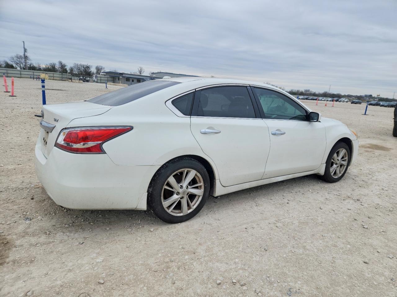 2015 NISSAN ALTIMA 2.5 photo 3
