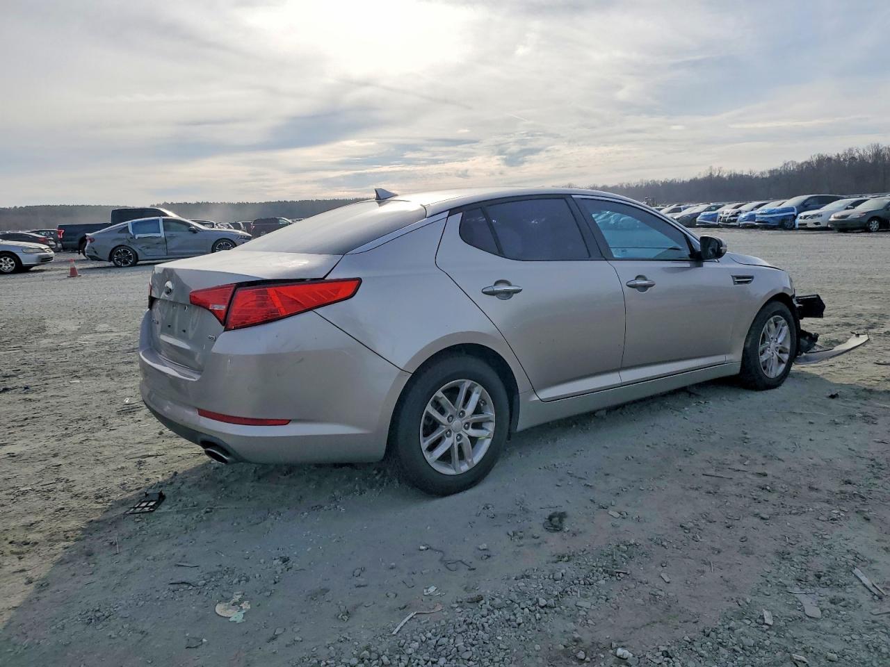 2013 KIA OPTIMA LX photo 3