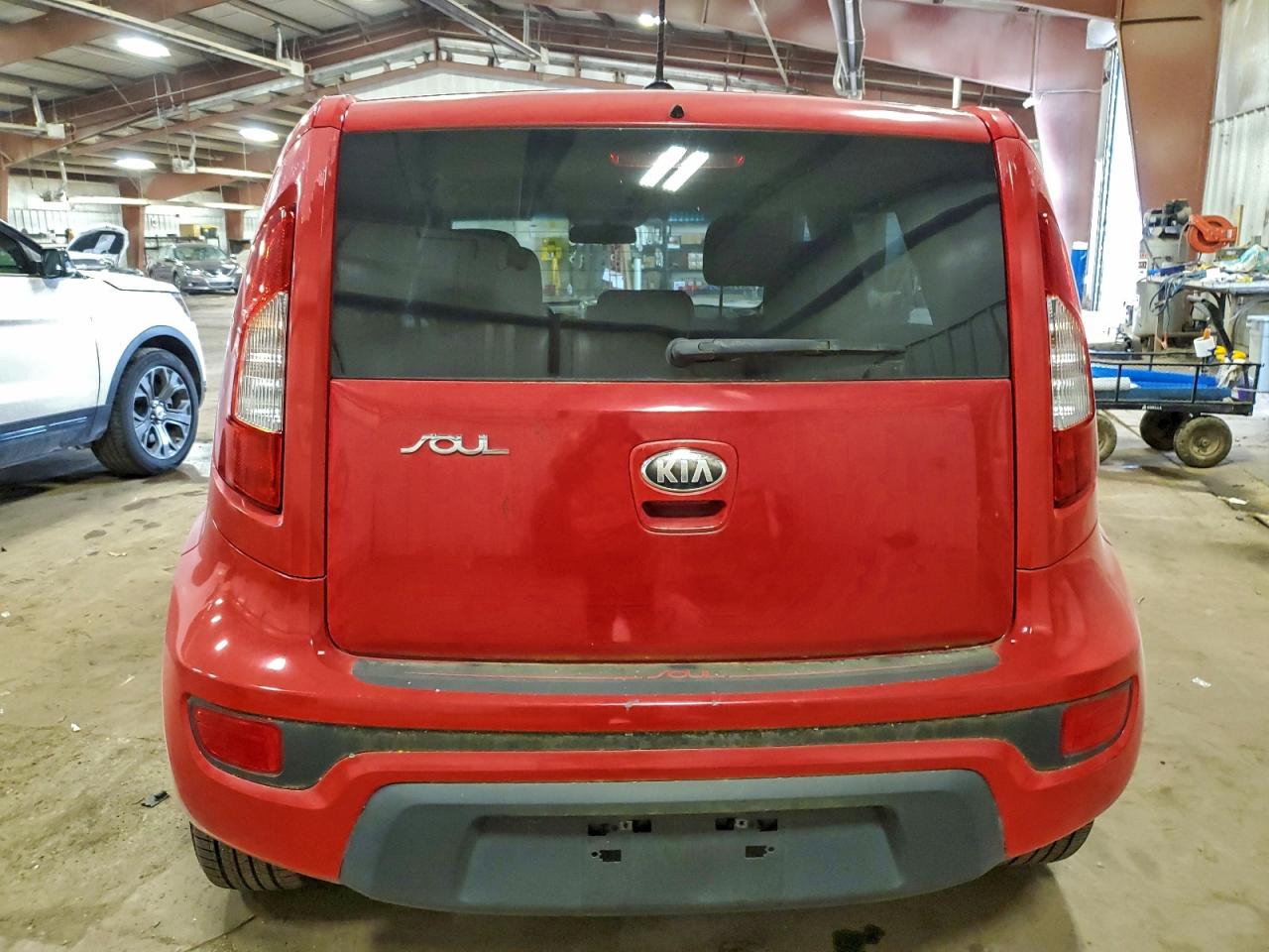 2013 KIA SOUL + photo 6