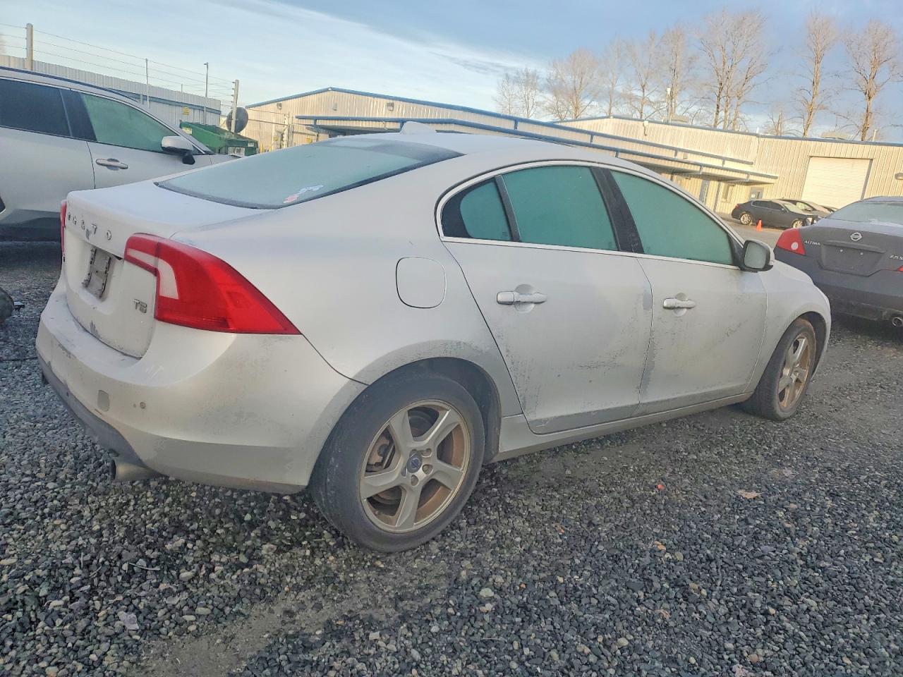 2012 VOLVO S60 T5 photo 3