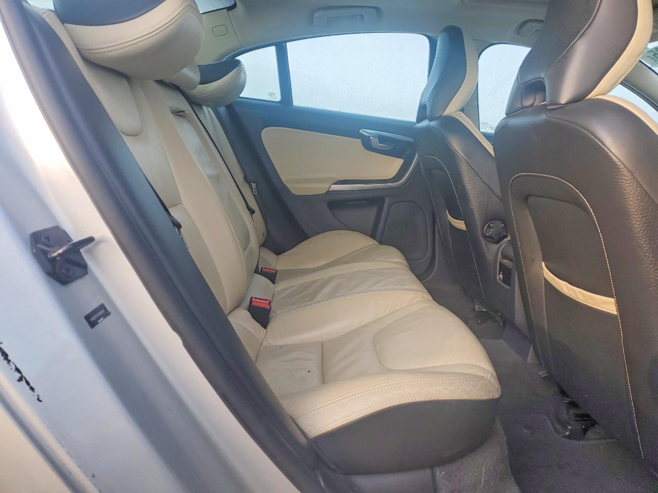 2012 VOLVO S60 T5 photo 10