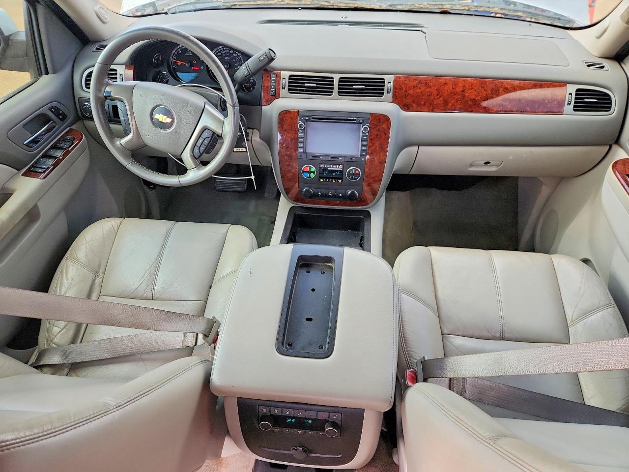 2011 CHEVROLET TAHOE C1500 LT photo 8