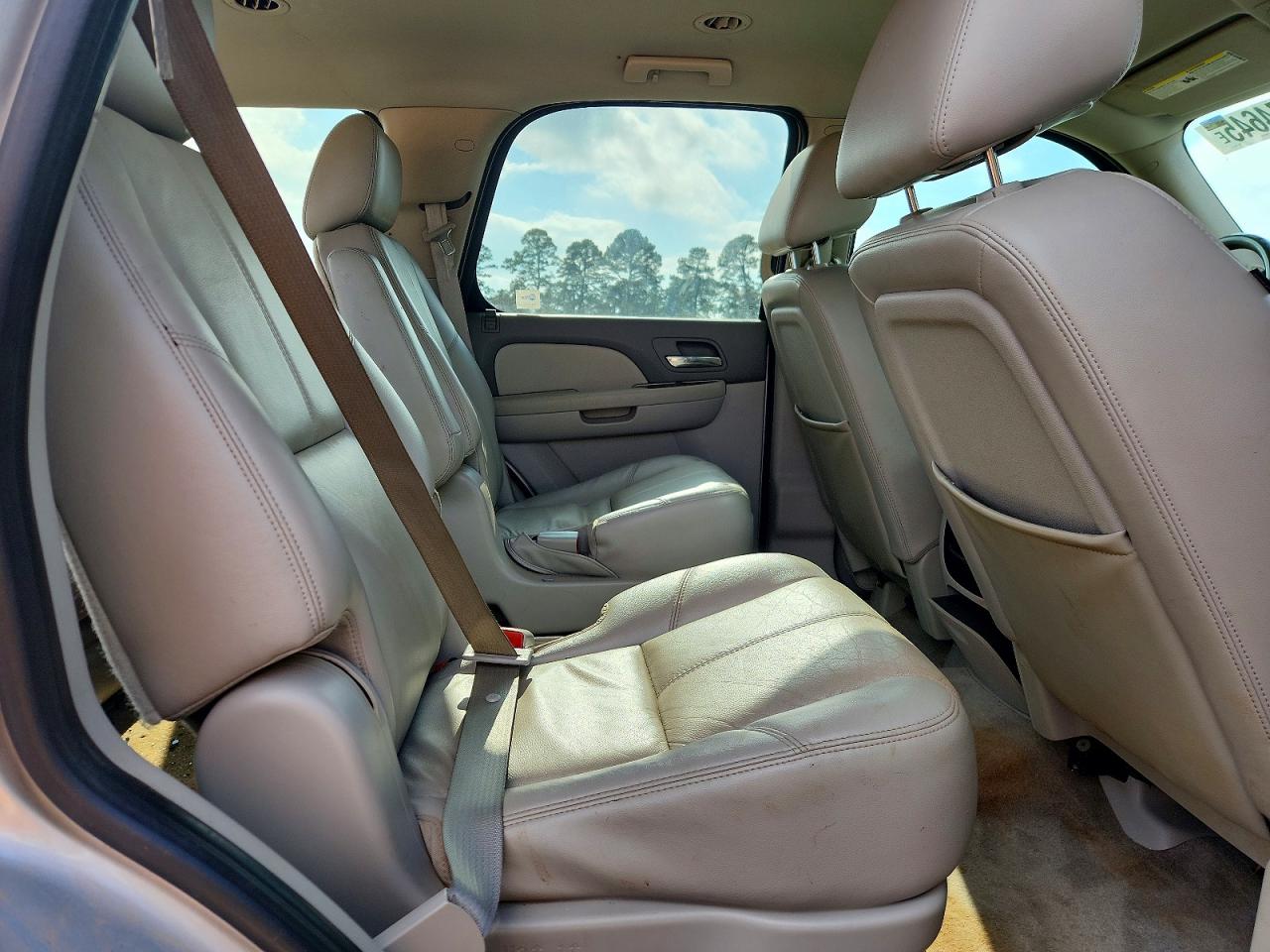 2011 CHEVROLET TAHOE C1500 LT photo 11