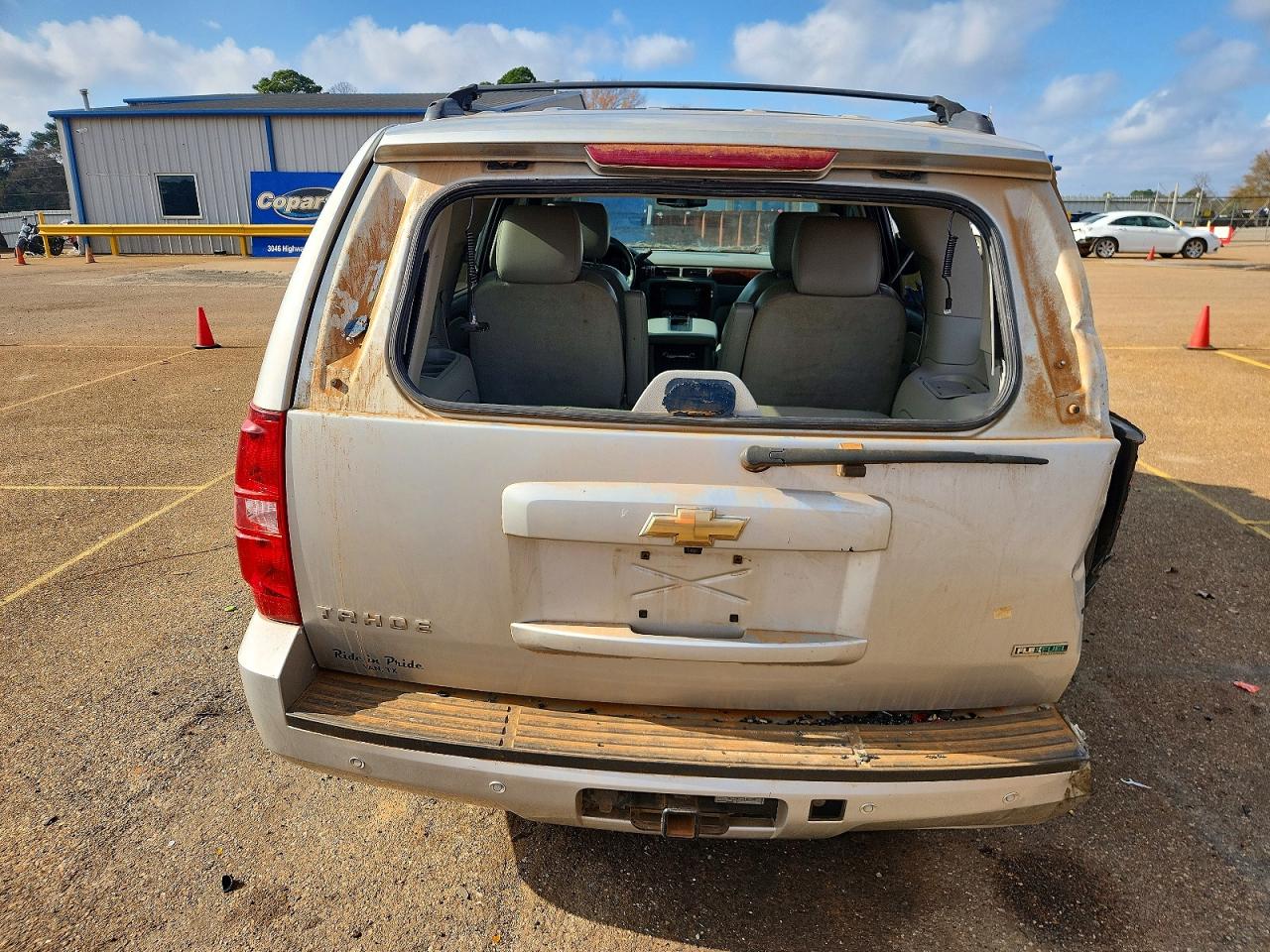2011 CHEVROLET TAHOE C1500 LT photo 6