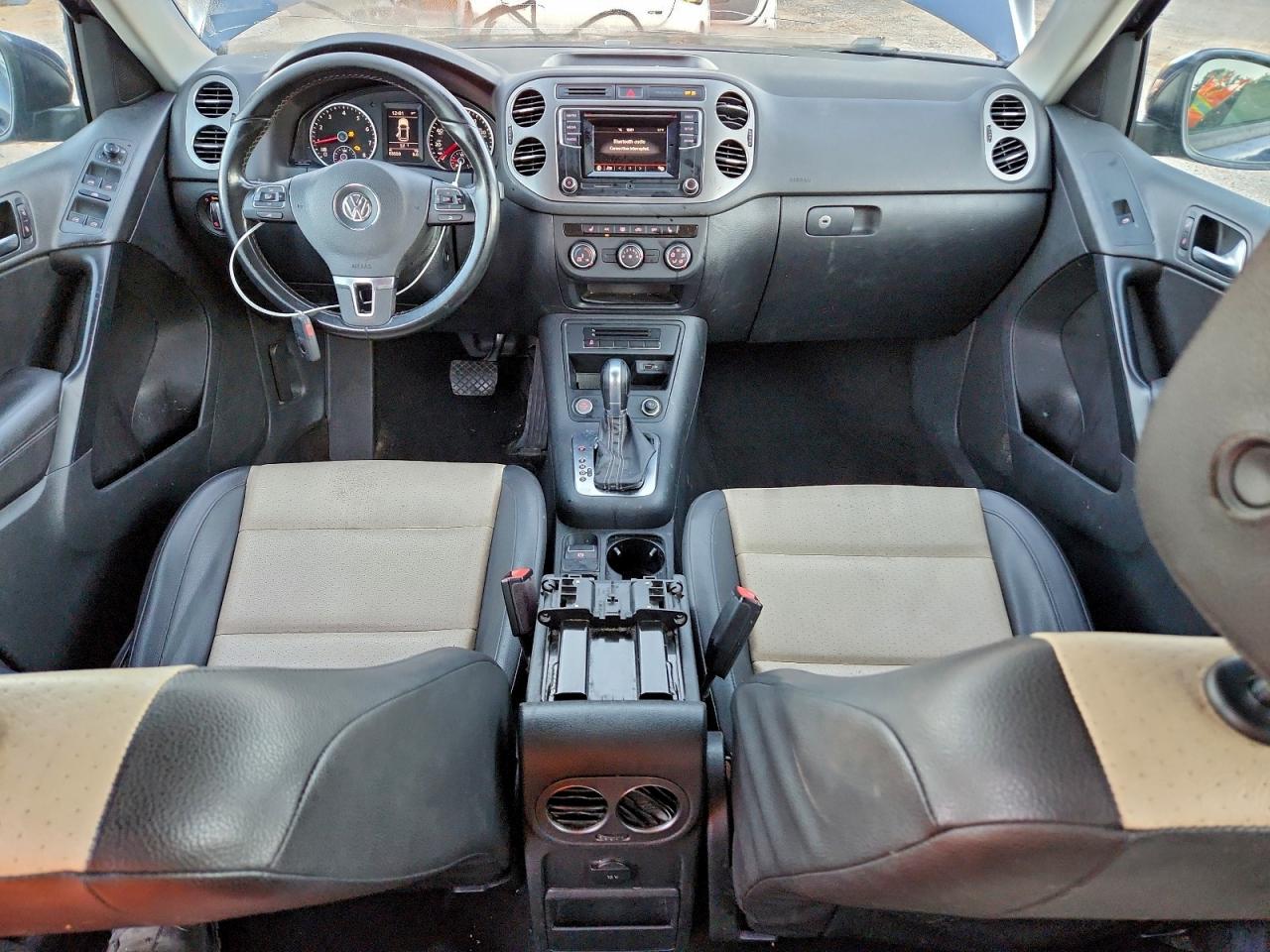 2016 VOLKSWAGEN TIGUAN S photo 8