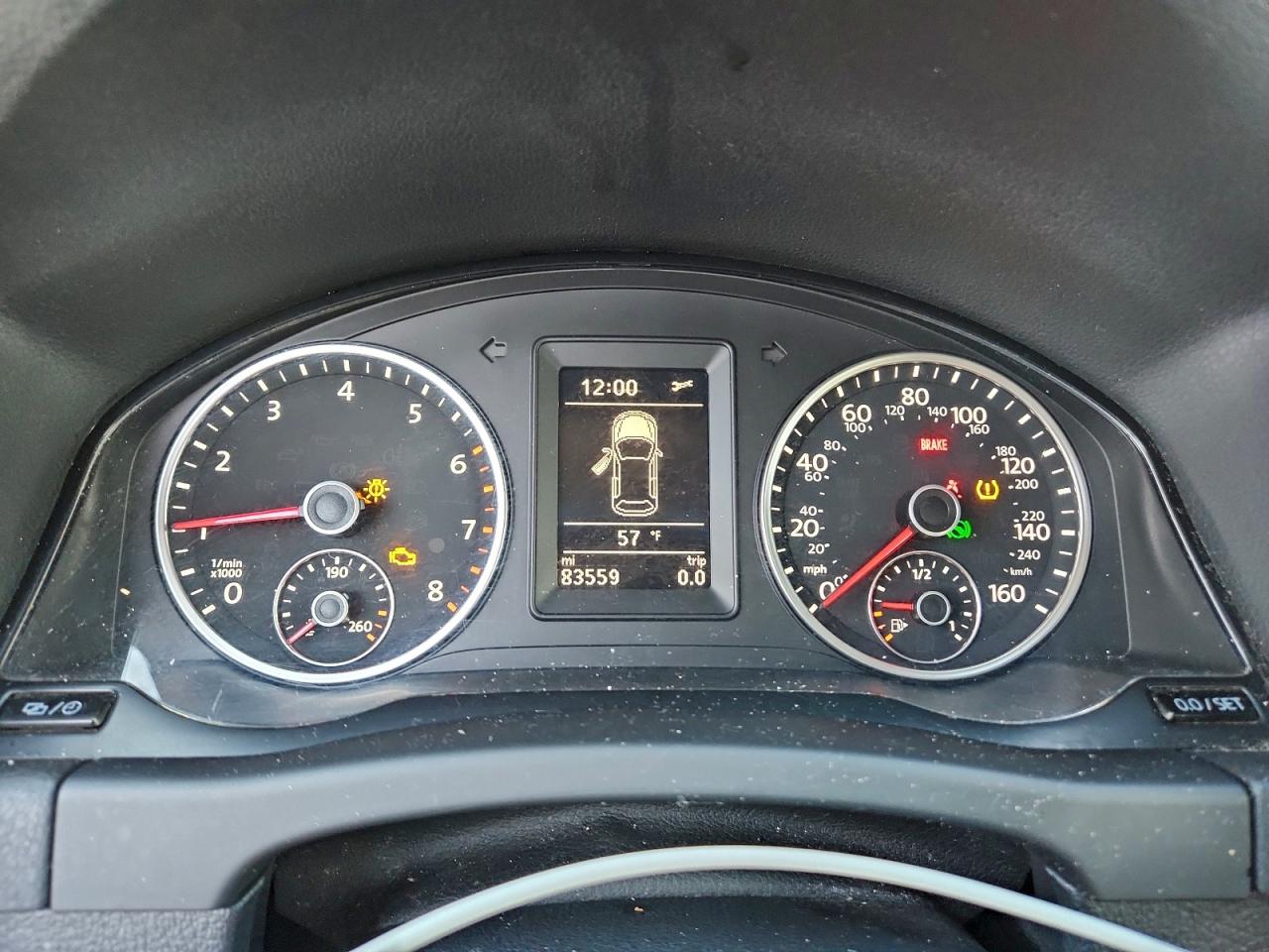 2016 VOLKSWAGEN TIGUAN S photo 9