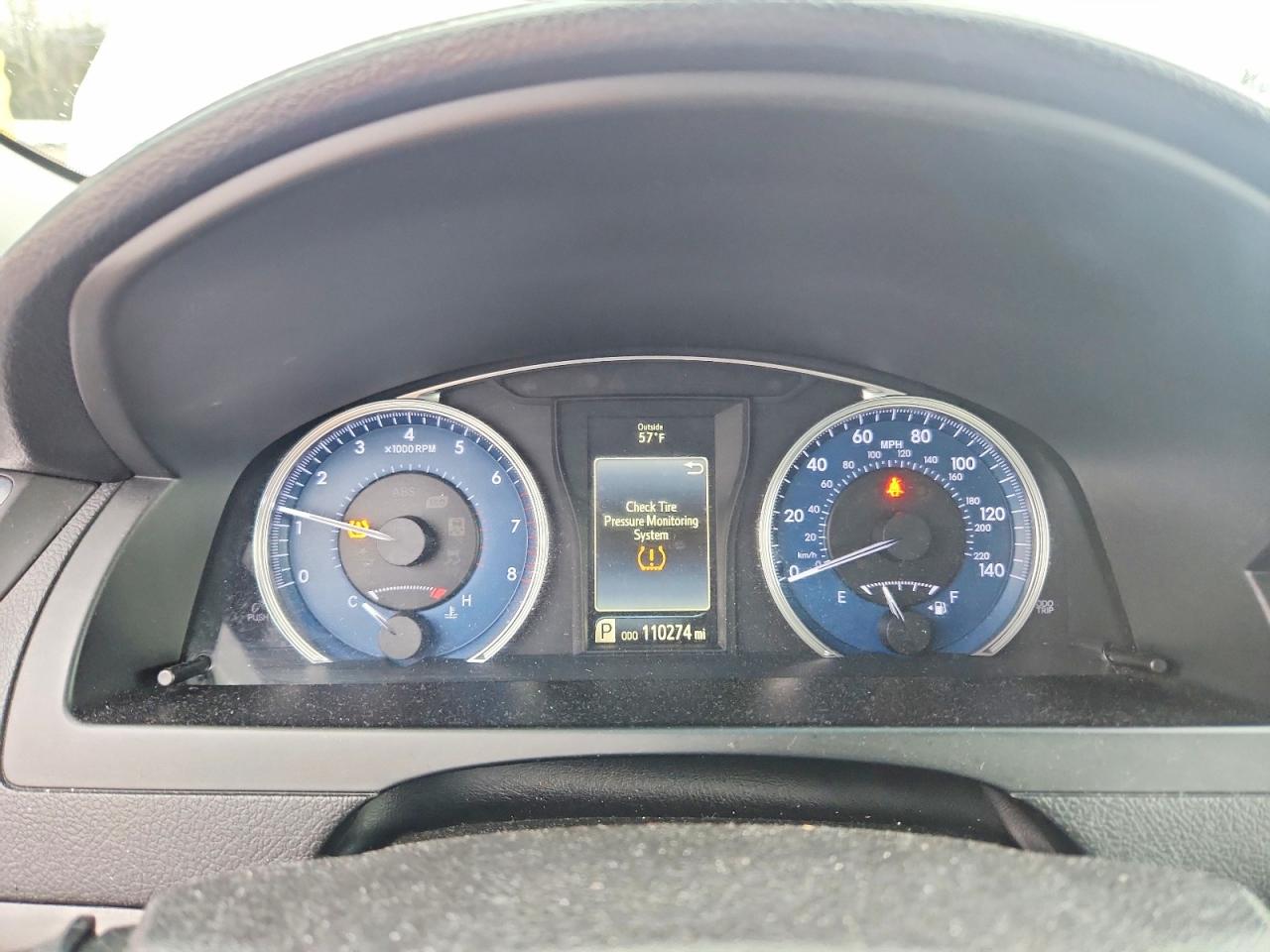 2016 TOYOTA CAMRY LE photo 9
