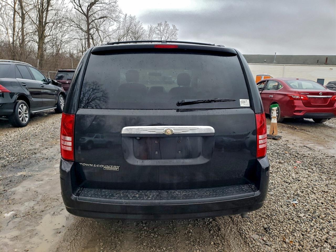 2008 CHRYSLER TOWN & COUNTRY TOURING photo 11