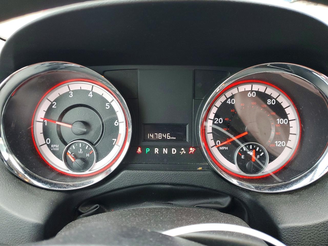 2013 DODGE GRAND CARAVAN SE photo 9