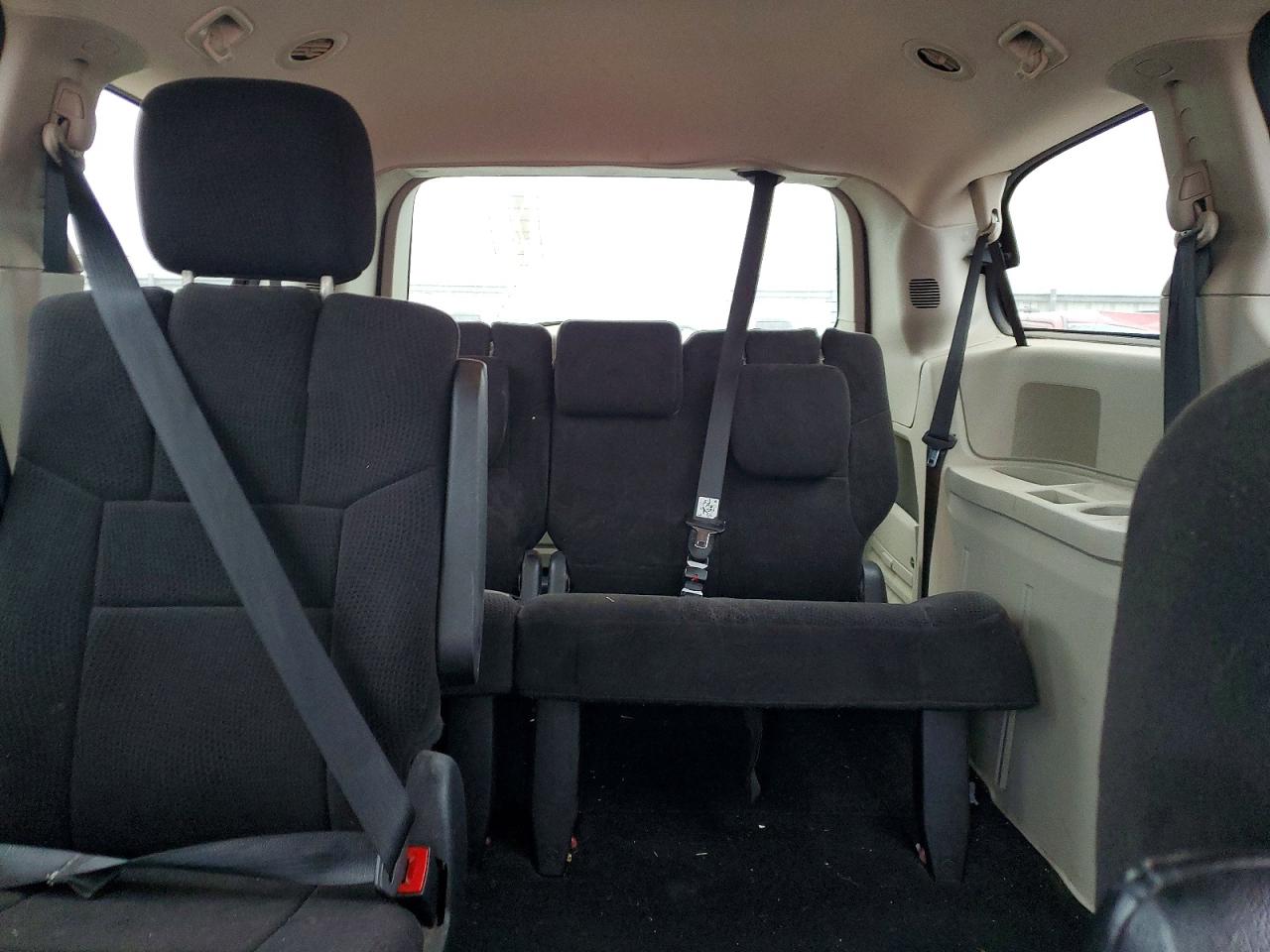 2013 DODGE GRAND CARAVAN SE photo 10