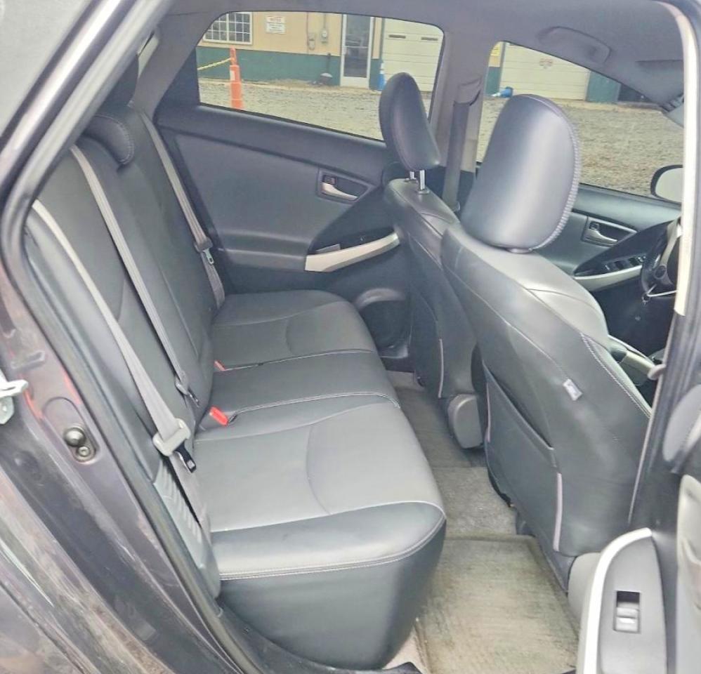 2013 TOYOTA PRIUS photo 10