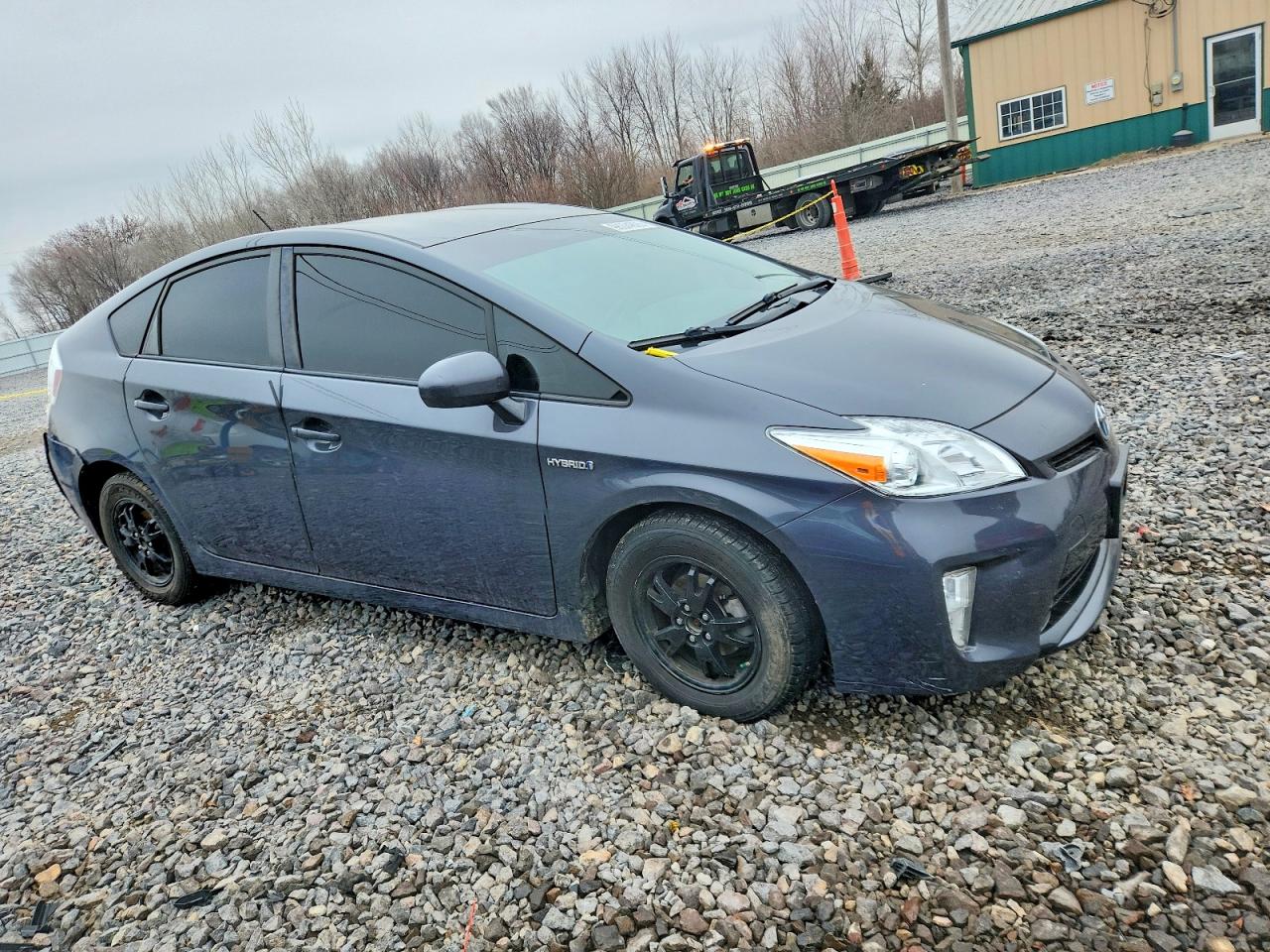 2013 TOYOTA PRIUS photo 4