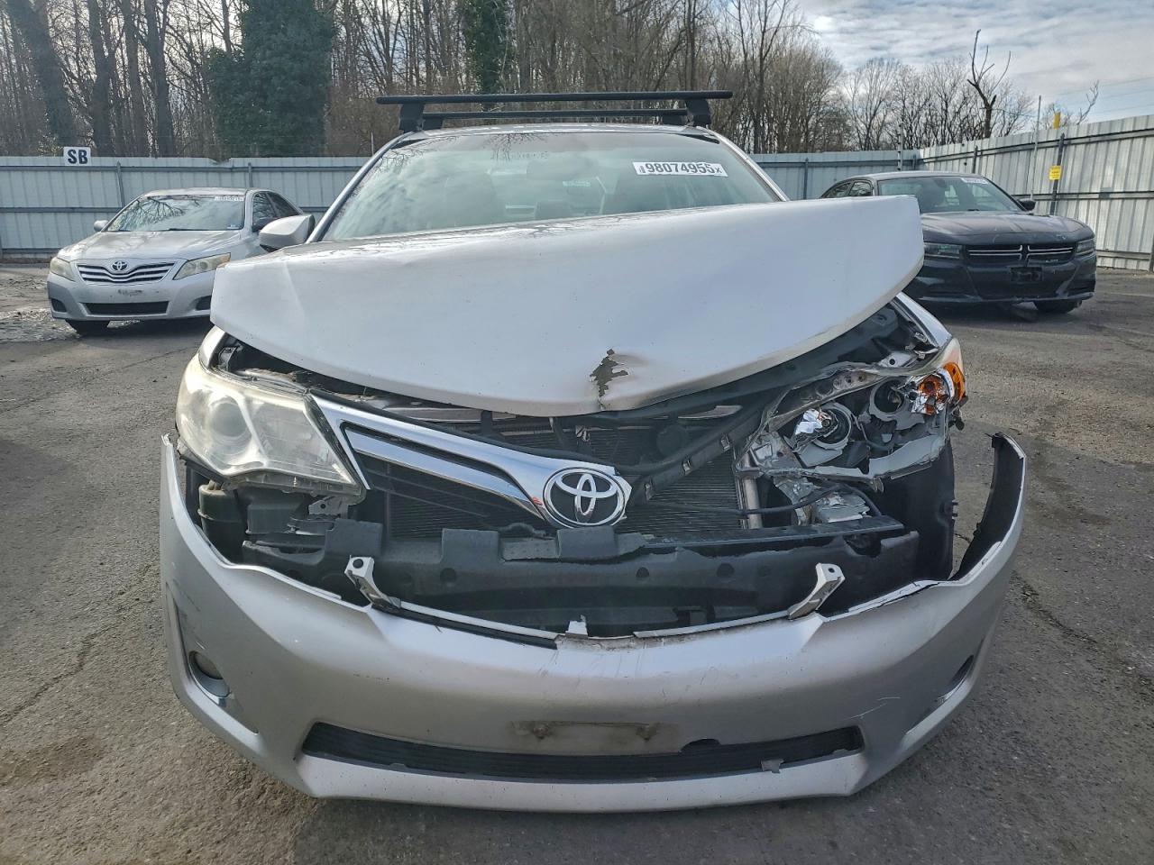 2013 TOYOTA CAMRY L photo 5