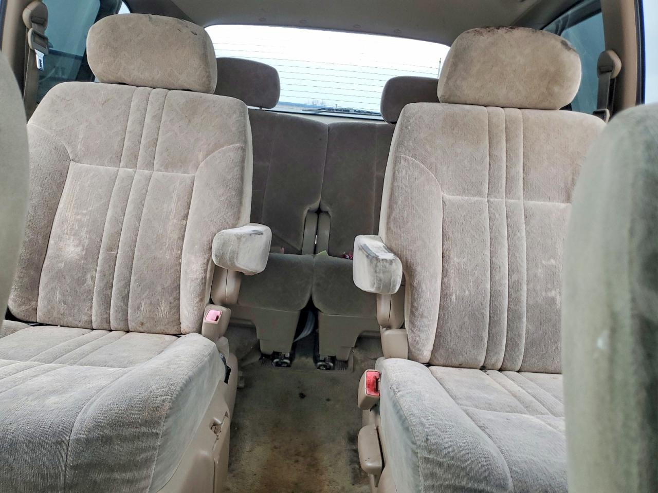 2000 TOYOTA SIENNA LE photo 10