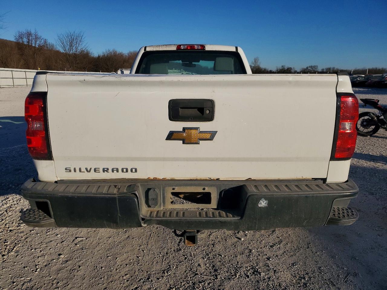 2018 CHEVROLET SILVERADO C1500 photo 6