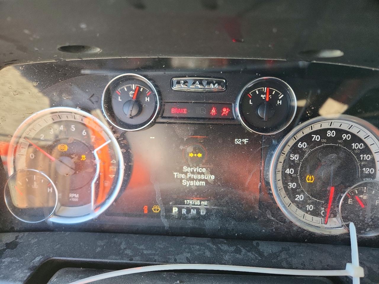 2019 RAM 1500 CLASSIC SLT photo 17