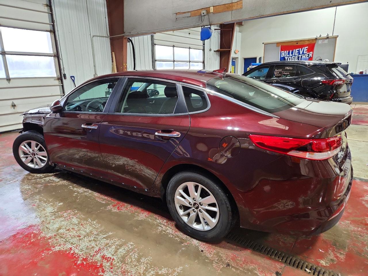 2018 KIA OPTIMA LX photo 2