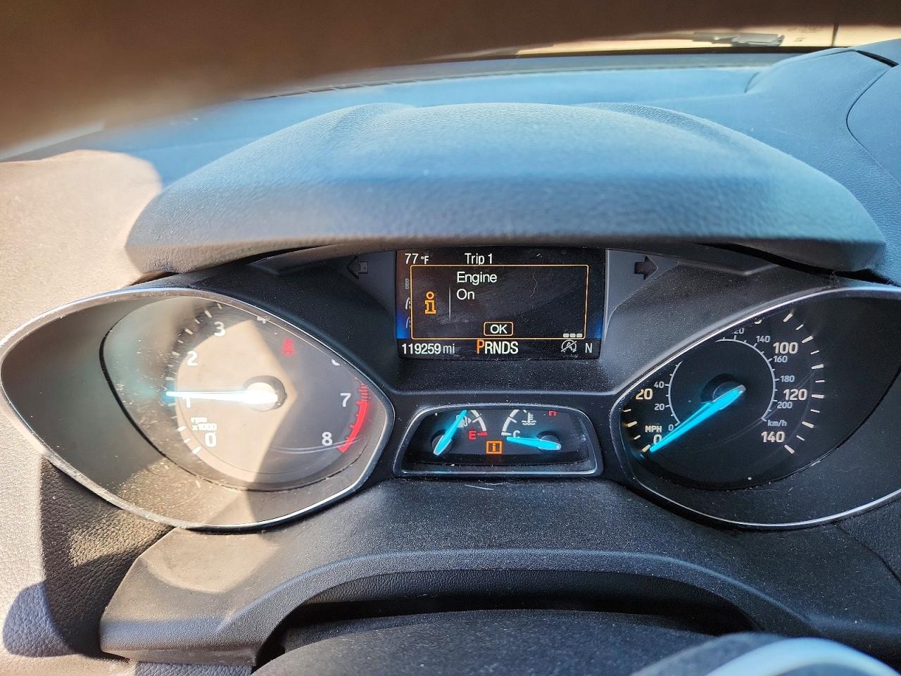 2017 FORD ESCAPE SE photo 17