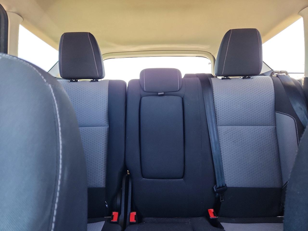 2017 FORD ESCAPE SE photo 19